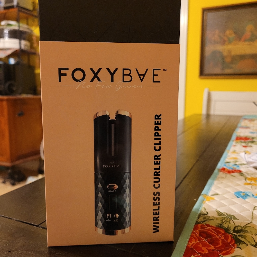 FOXY BAE WIRELESS CURLING CLIPPER